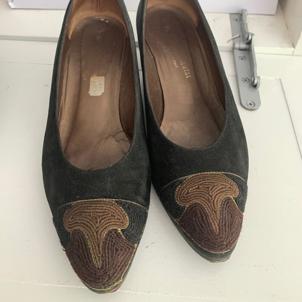 Vintage Black Suede Woven Detail Heels Size 7